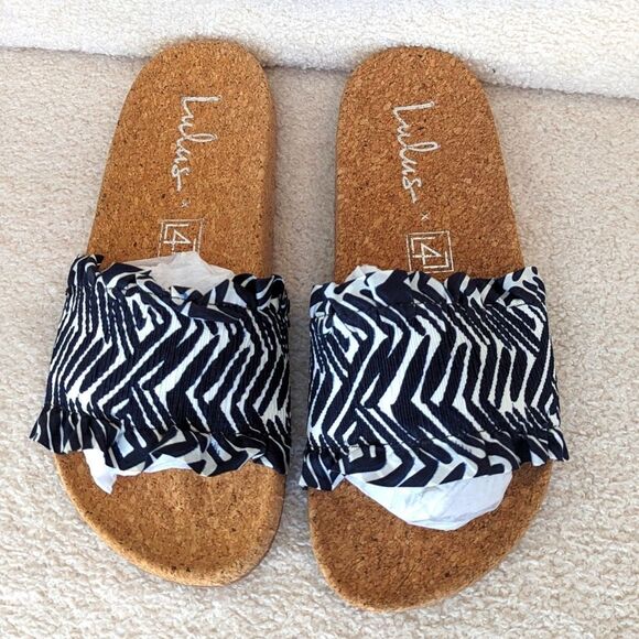 LULUS x L4 lust for life Alexa black and white abstract Chevron slides sandals - Picture 3 of 7